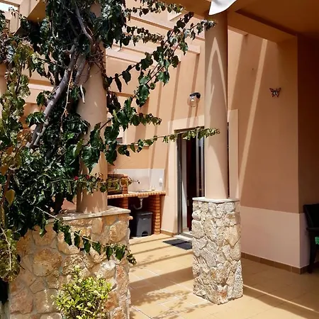 Balaia Αλμπουφέιρα